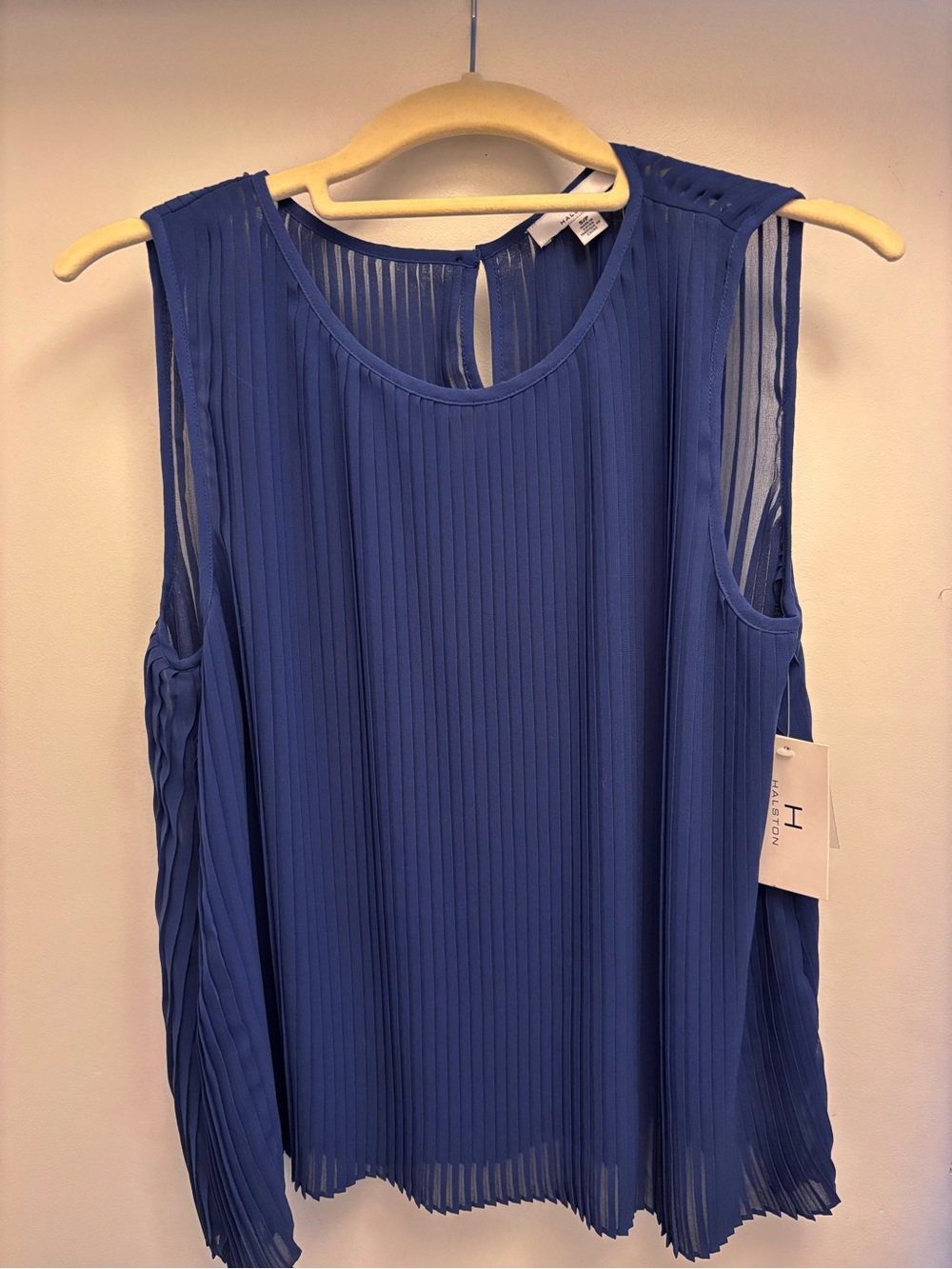 Halston Heritage Periwinkle Pleated Sleeveless Blouse